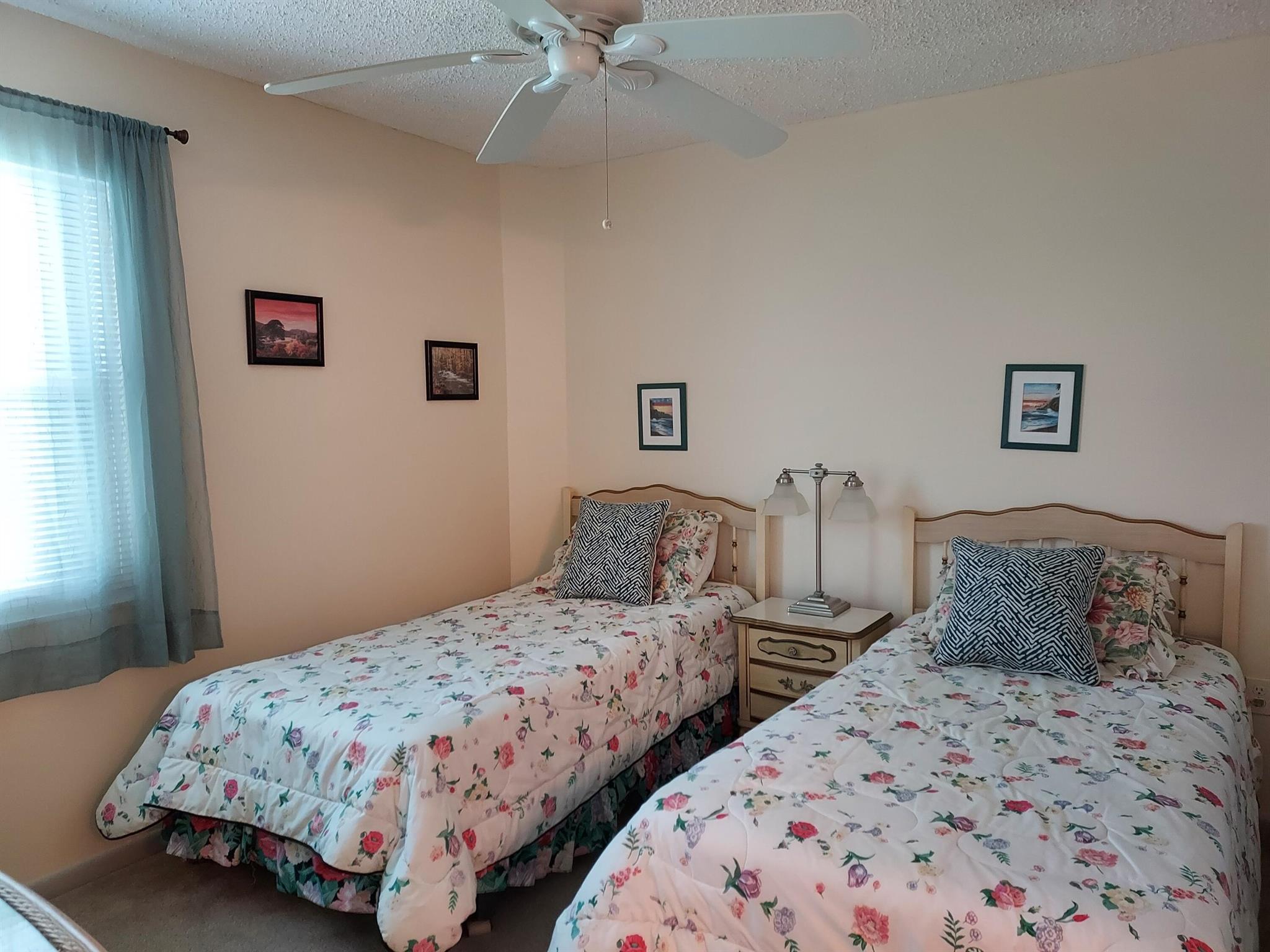 VILLAS ON THE GREEN CONDO - Residential Lease