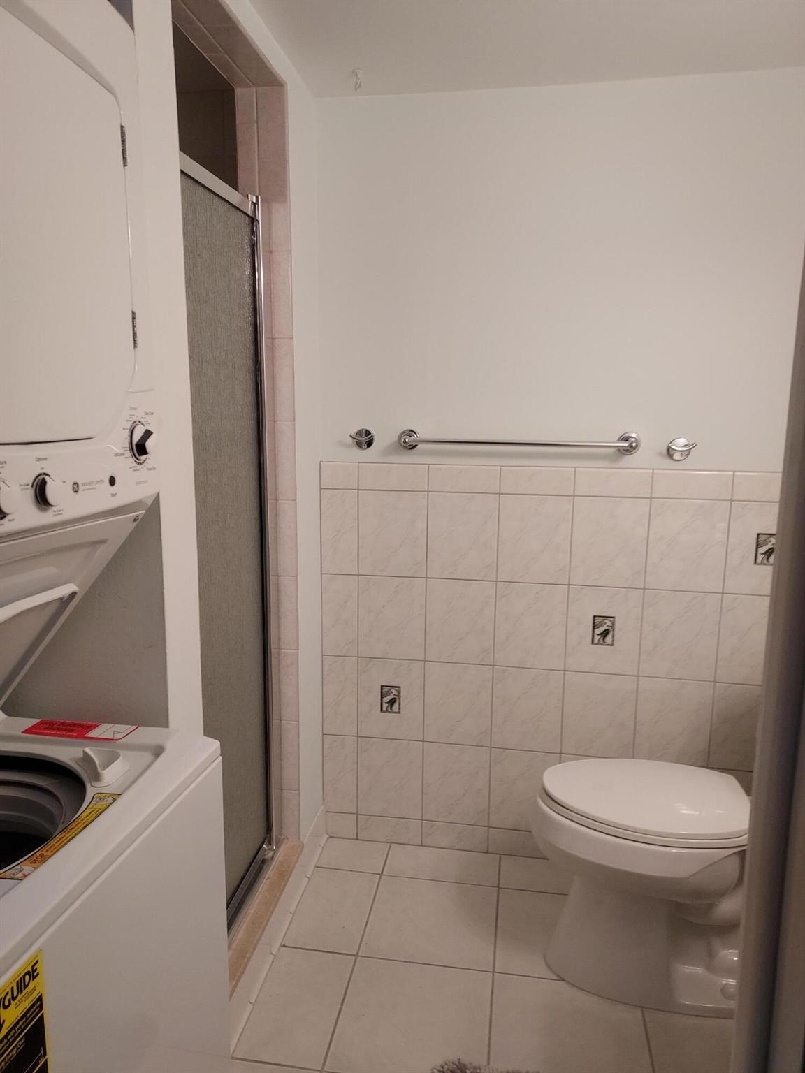 VILLAS ON THE GREEN CONDO - Residential Lease