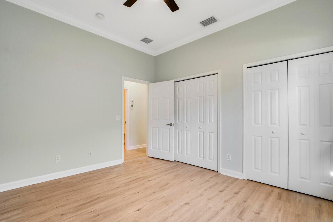 GREENBRIER - Residential