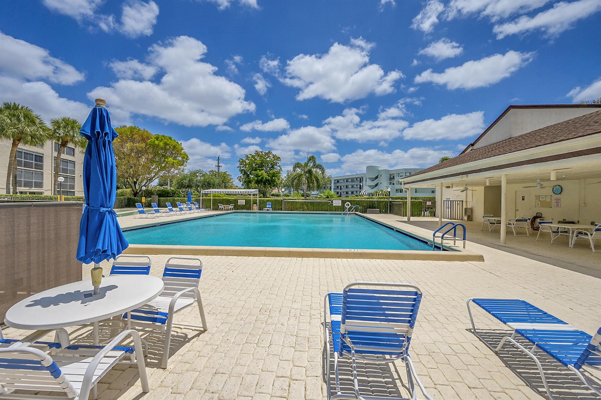 POINCIANA LAKES CONDO - Residential Lease