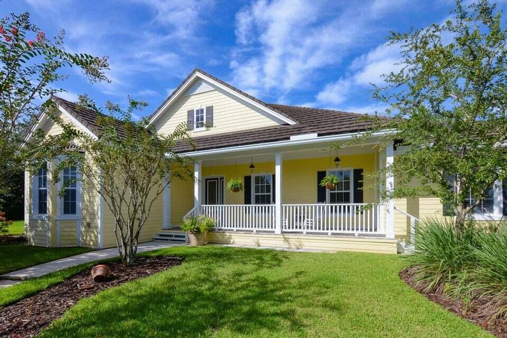 Photo of 7900 Saddlebrook Drive, Port Saint Lucie, FL 34986 (MLS # R10908173)