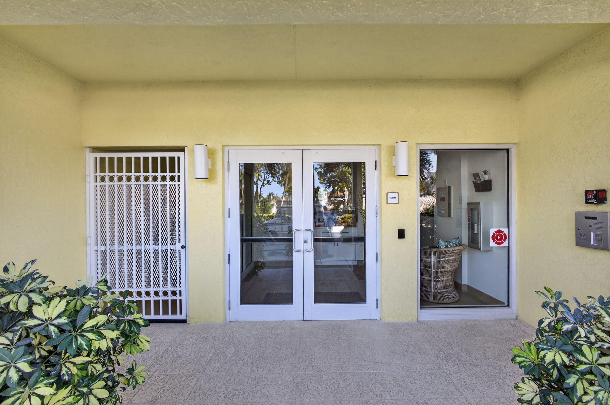 JUNO OCEAN KEY CONDO - Residential