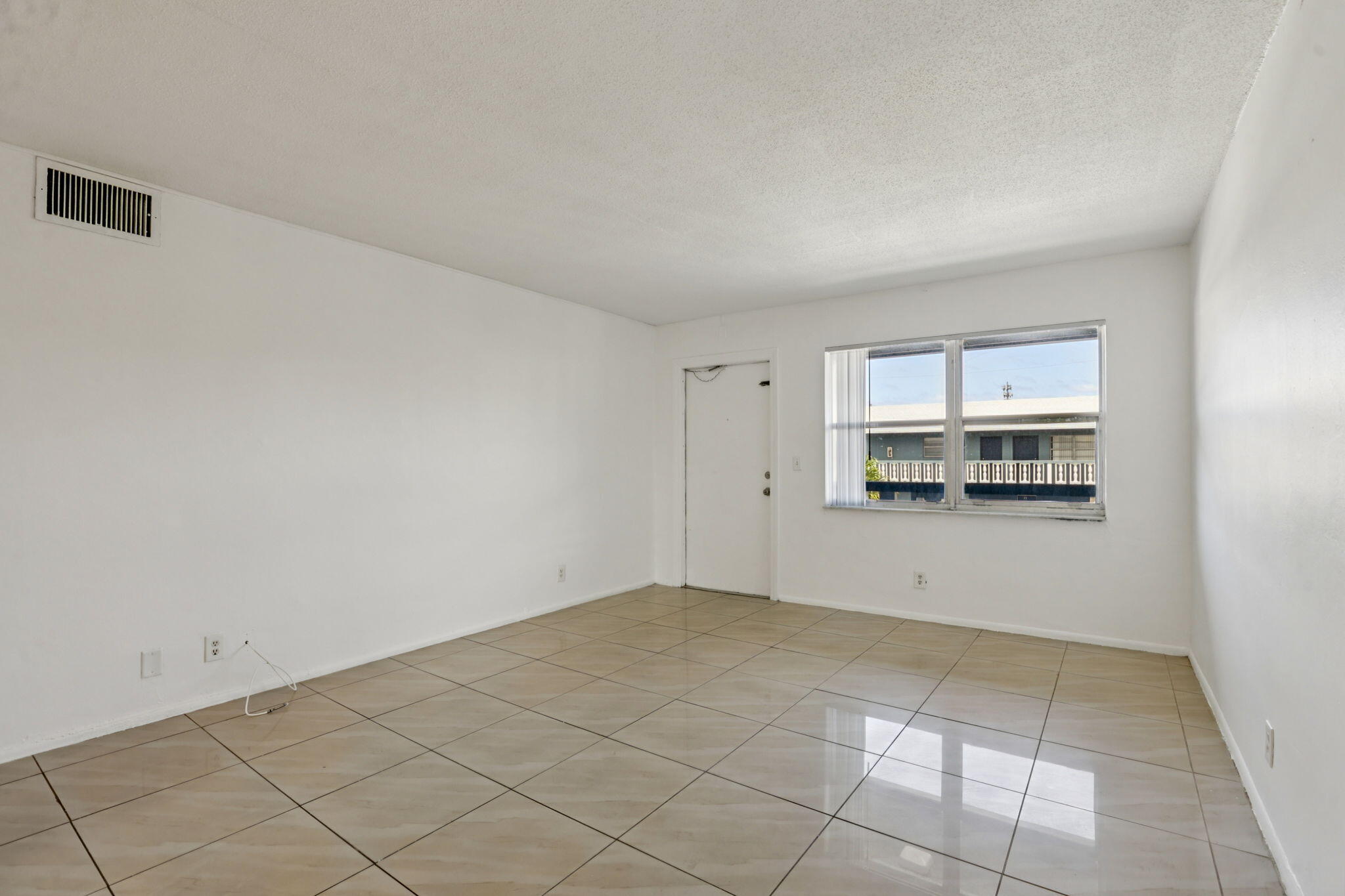 210 NE 38th Street