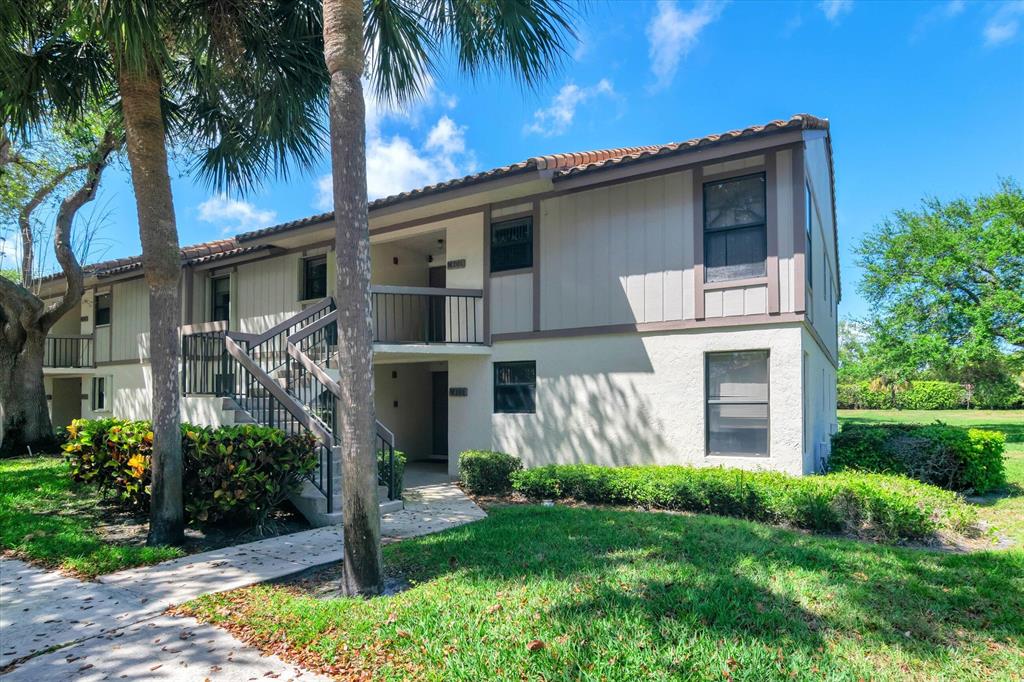 Photo of 3100 Millwood Terrace #M201, Boca Raton, FL 33431 (MLS # R10786887)