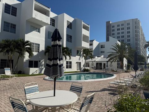2840 NE 14th Street Cswy 107A Pompano Beach FL 33062