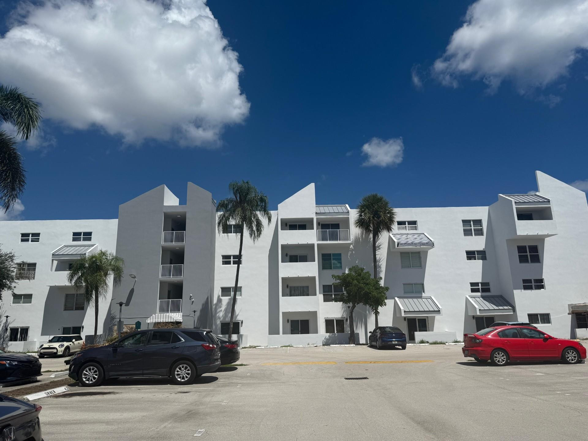 2840 14th Street Causeway 107A