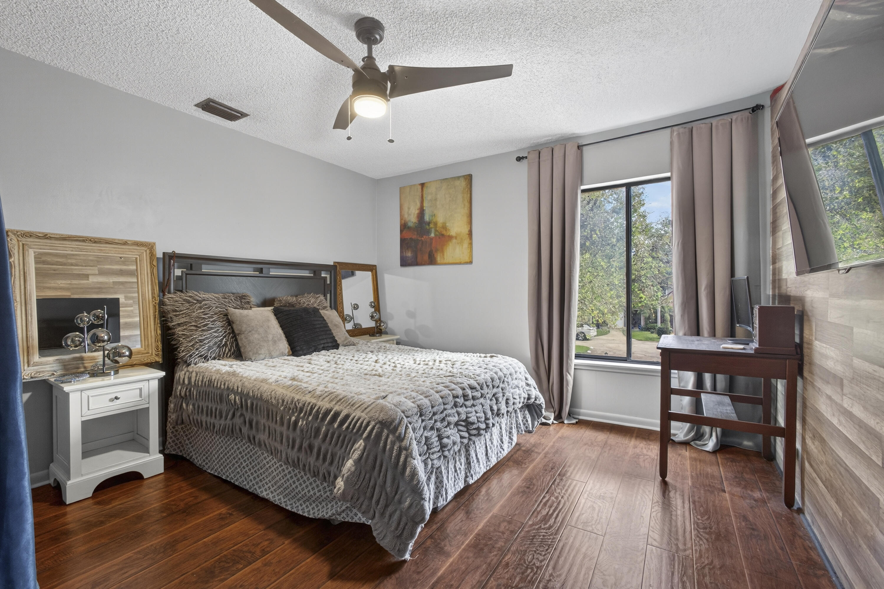 PINE CONE ESTATES - Residential