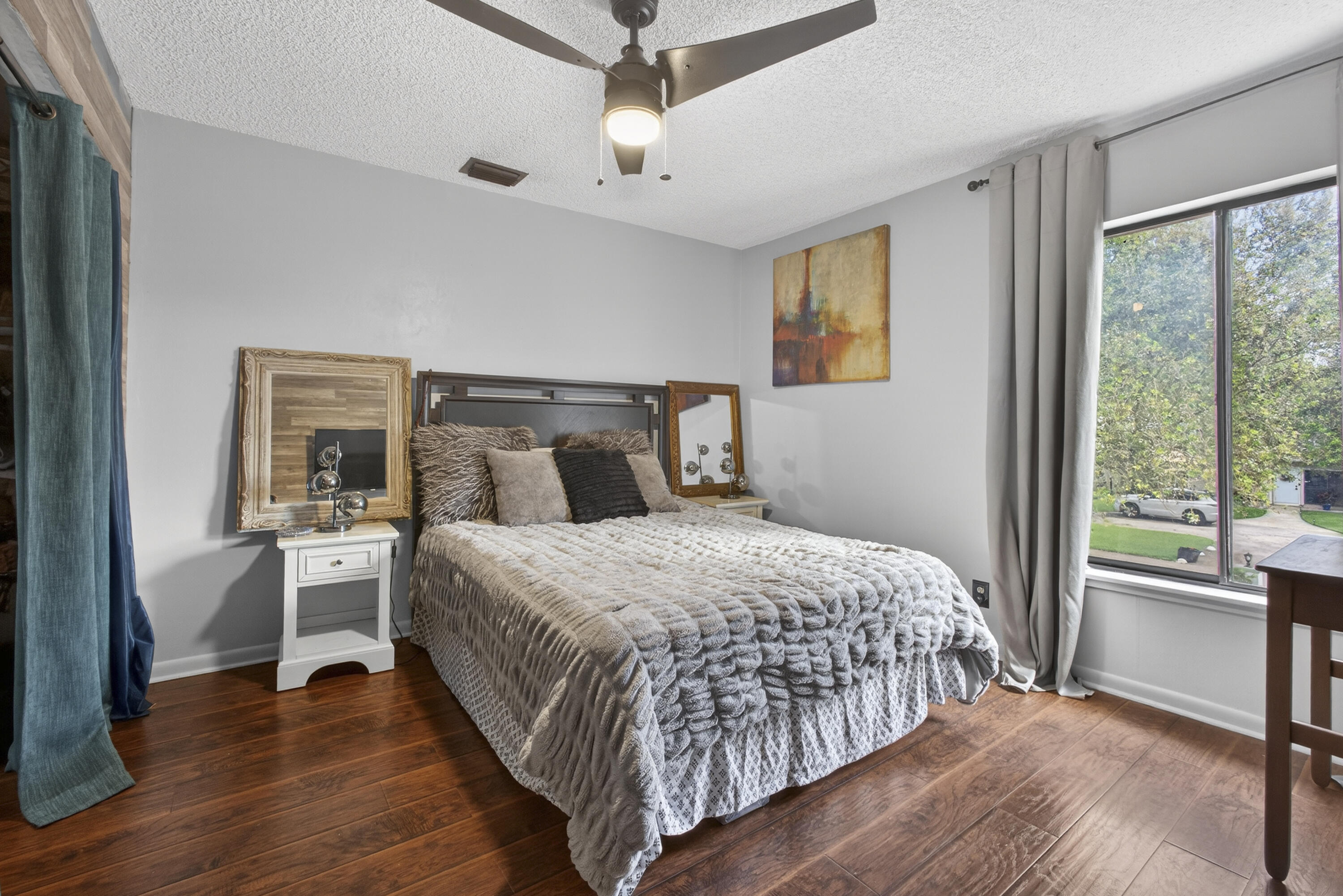 PINE CONE ESTATES - Residential