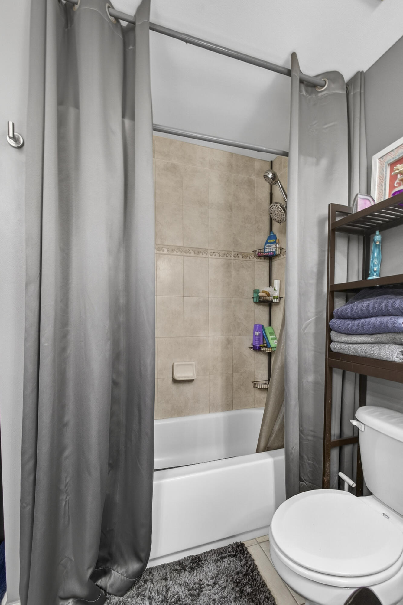 PINE CONE ESTATES - Residential