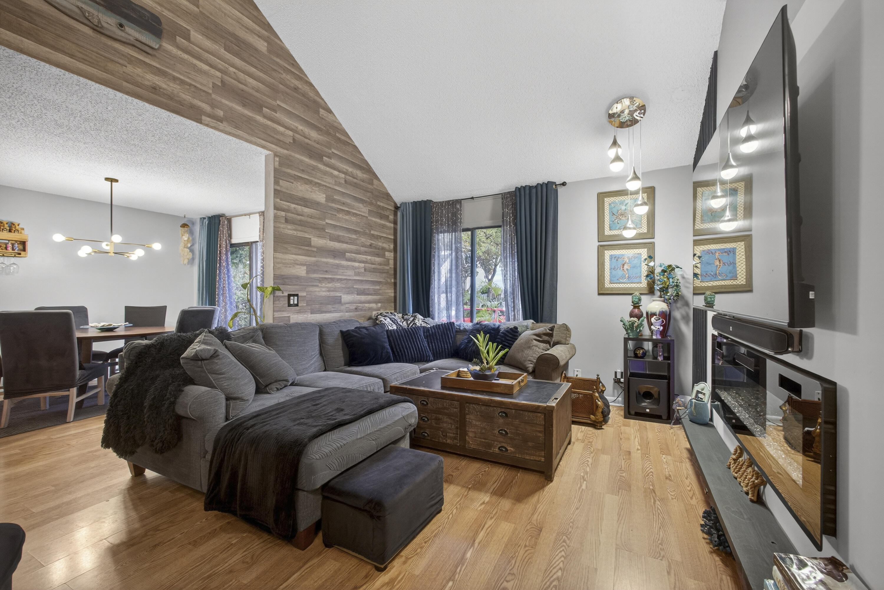 PINE CONE ESTATES - Residential