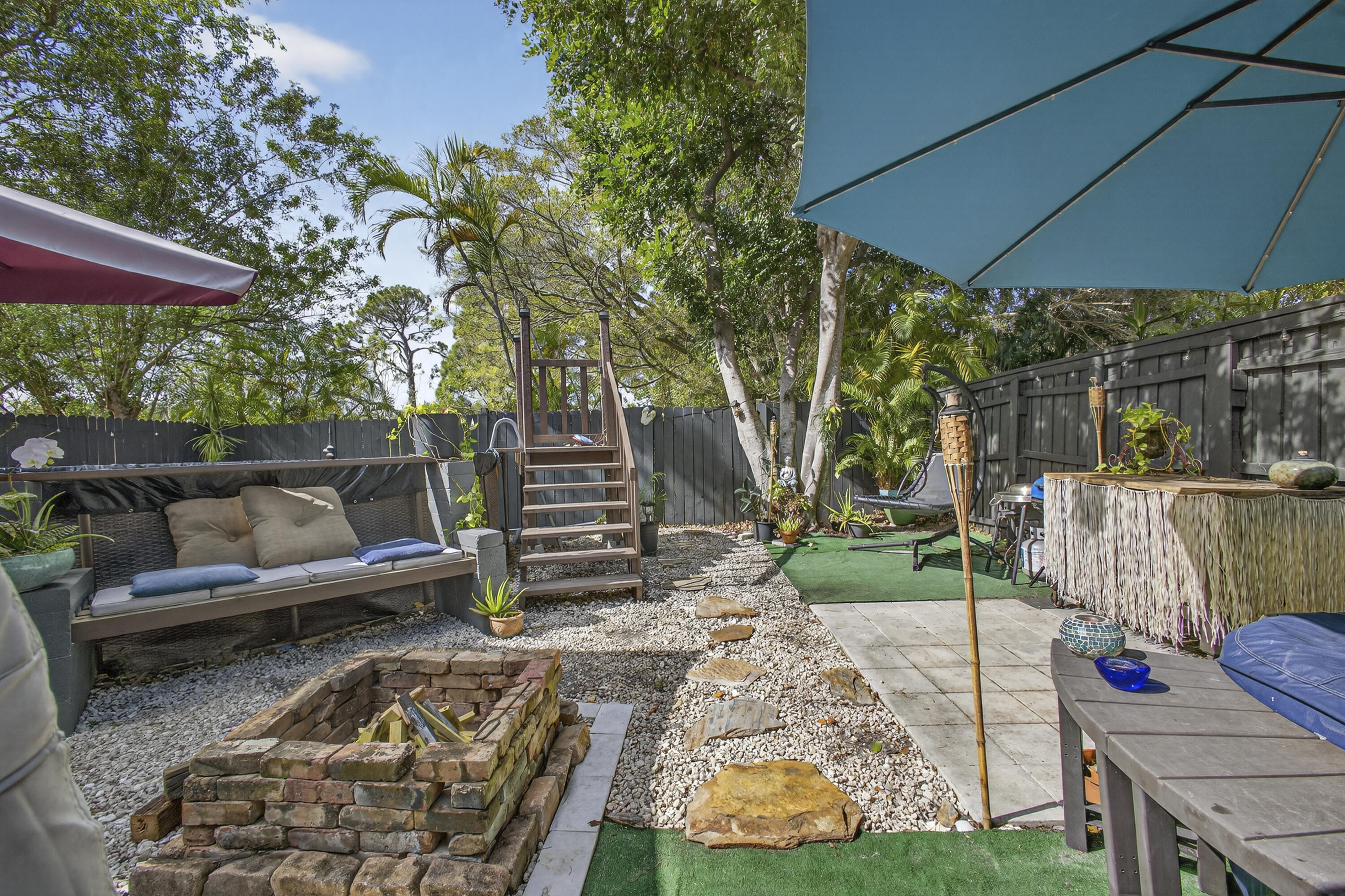 PINE CONE ESTATES - Residential