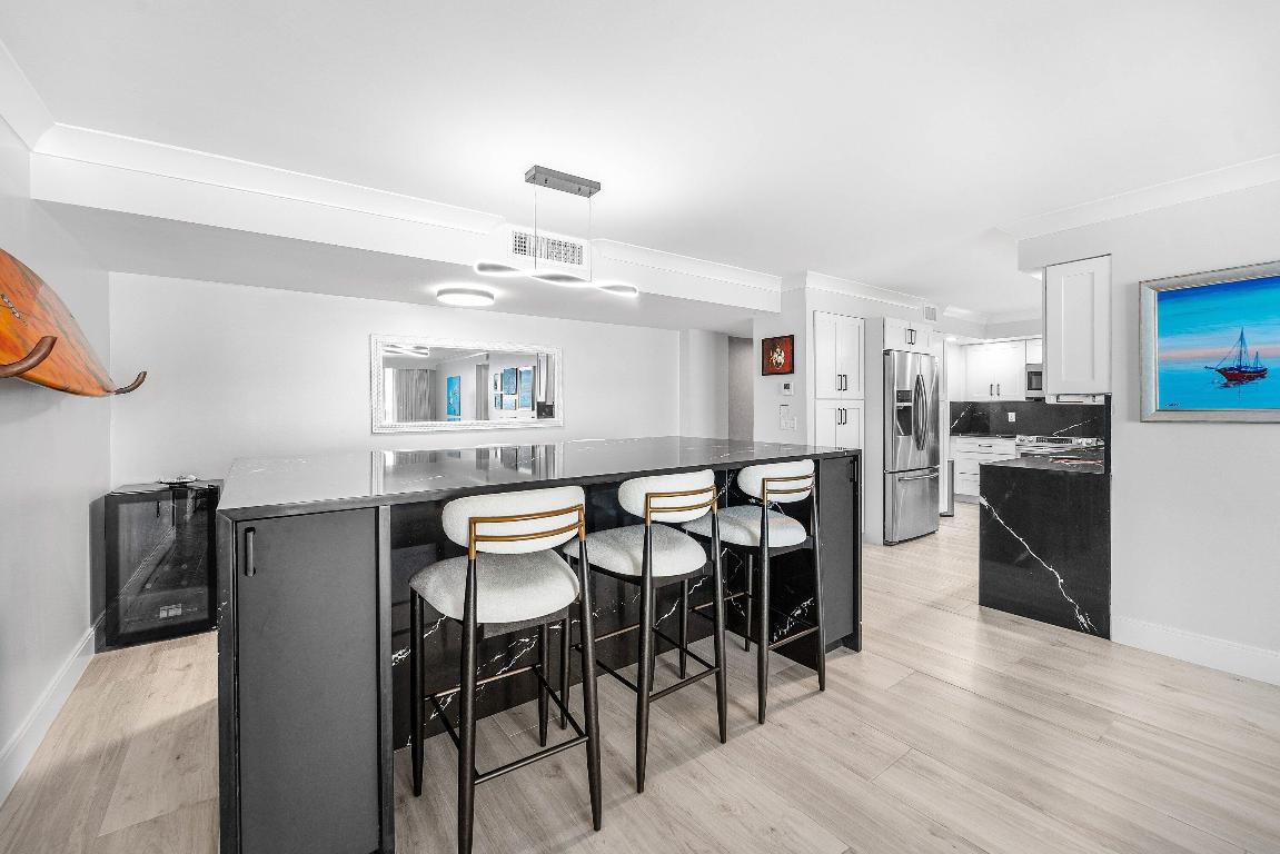 CLARIDGES I CONDO - Residential