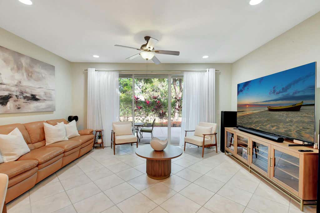 Photo of 9021 Tremezzo Lane, Boynton Beach, FL 33472 (MLS # R11057218)