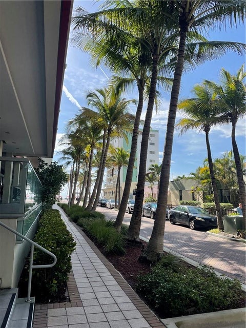 Tiny photo for 777 N OCEAN Drive #N502, Hollywood, FL 33019 (MLS # B26074423)