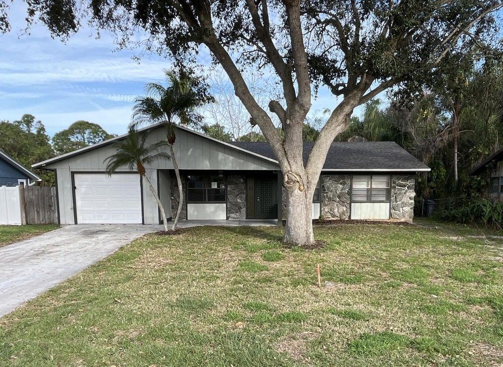 Photo of 6165 SE Audubon Lane, Hobe Sound, FL 33455 (MLS # R10960219)