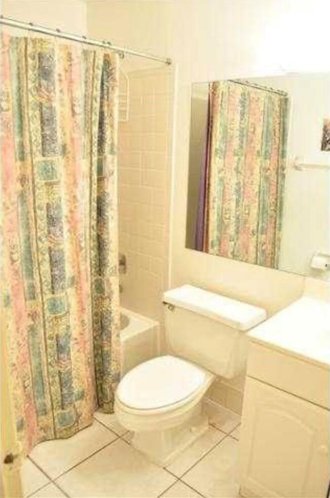 POND APPLE PLACE II CONDO - Residential Lease