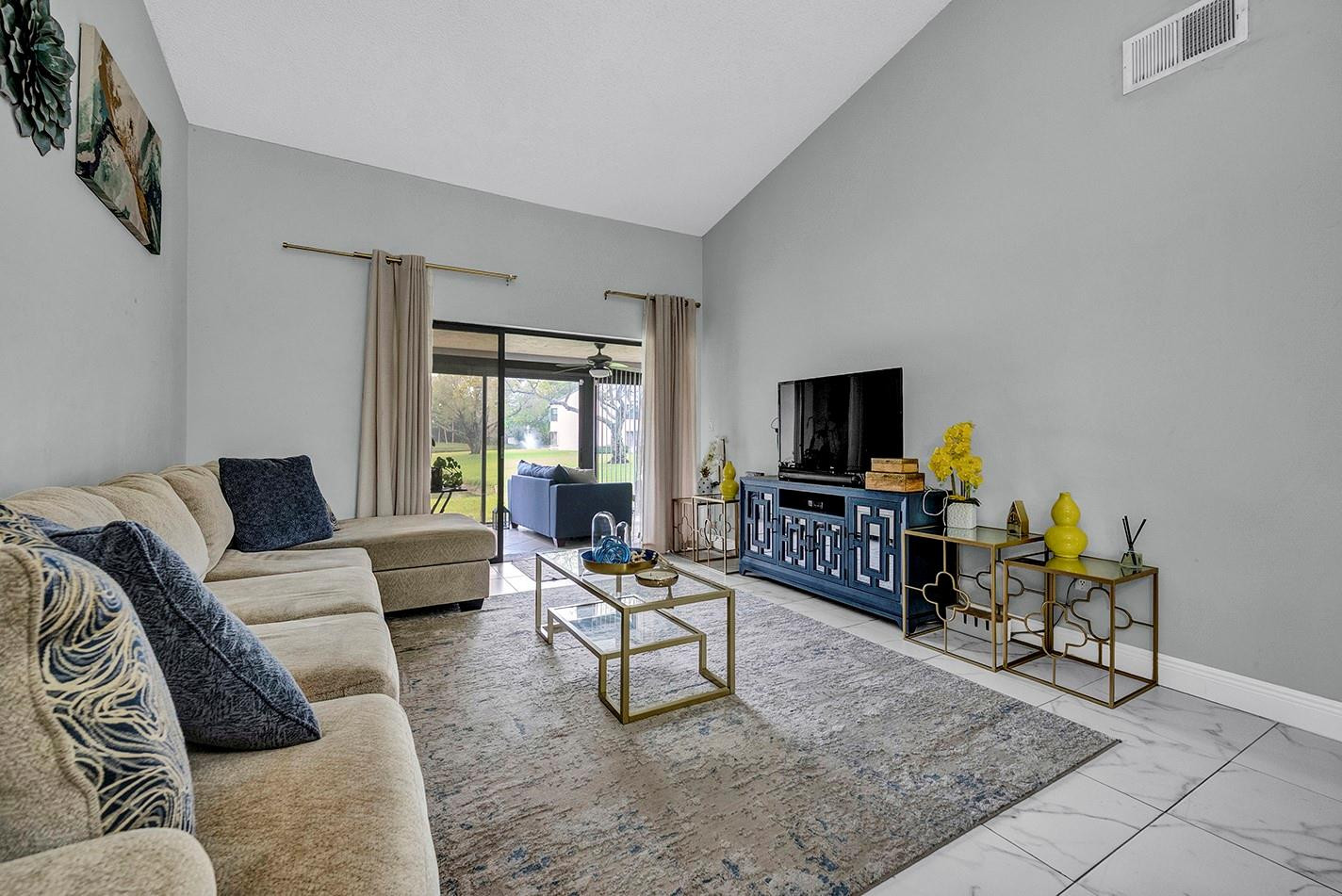 Boca Glades - Residential