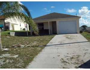 DIXIE HEIGHTS UNIT NO 1 - Residential Lease