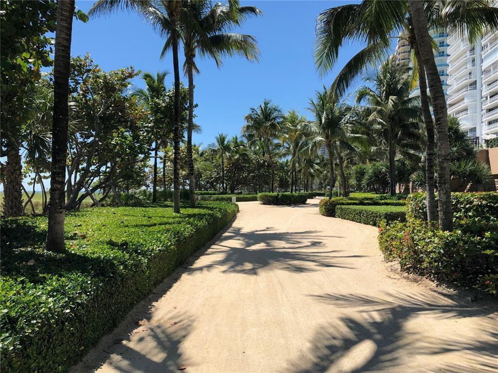 The Plaza Of Bal Harbour - Residential Lease