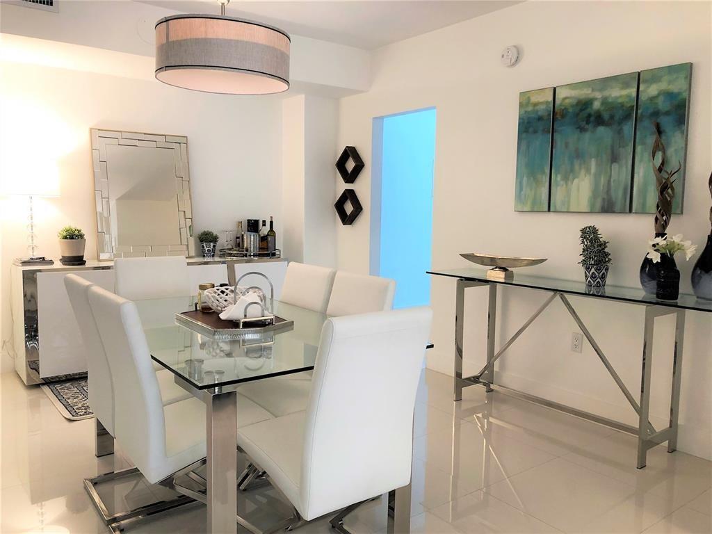 The Plaza Of Bal Harbour - Residential Lease