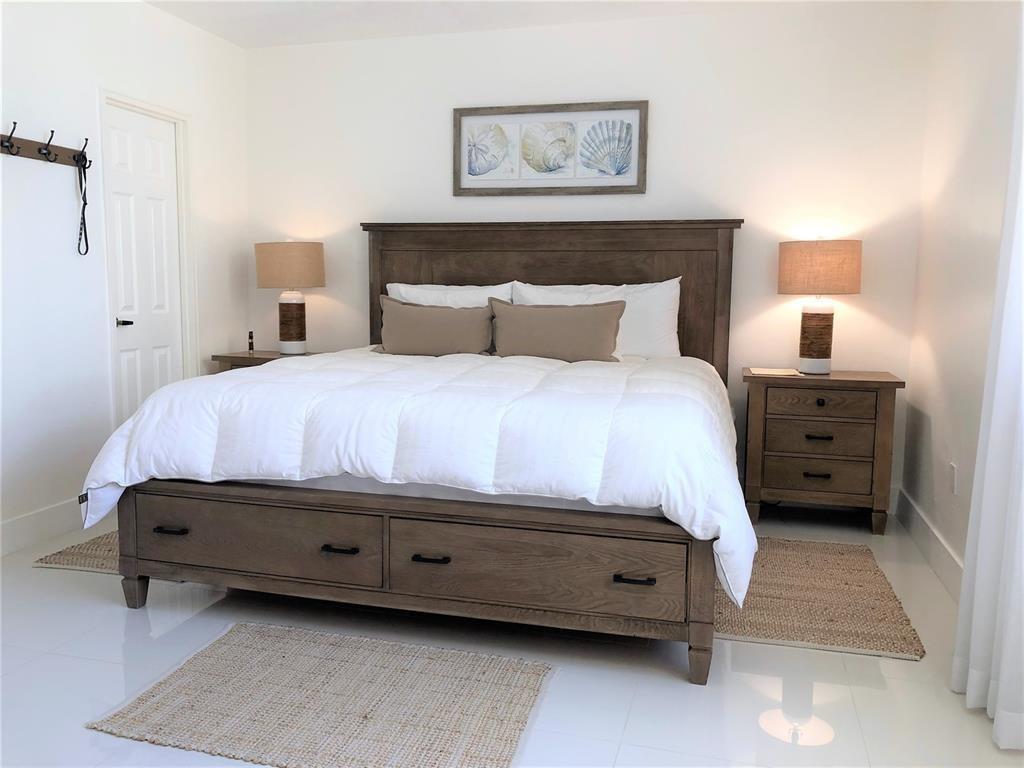 The Plaza Of Bal Harbour - Residential Lease