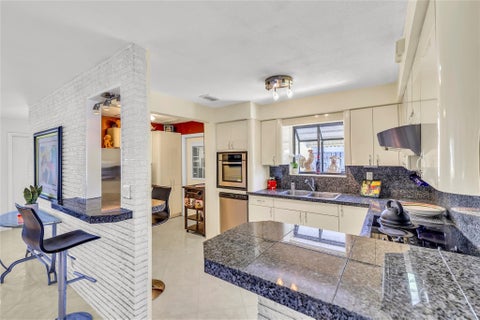 Tiny photo for 1961 NE 31ST Street, Lighthouse Point, FL 33064 (MLS # B26051705)