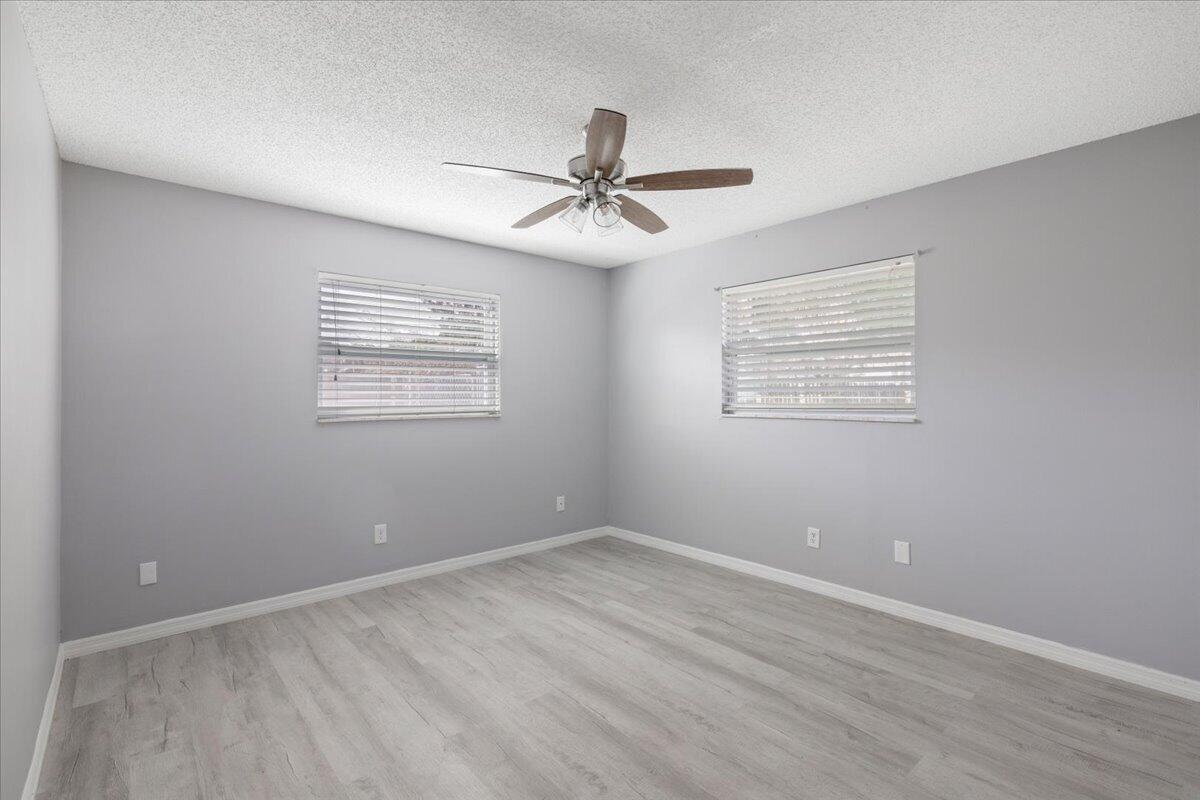 INDIAN RIVER ESTATES UNIT 8 - Residential Lease