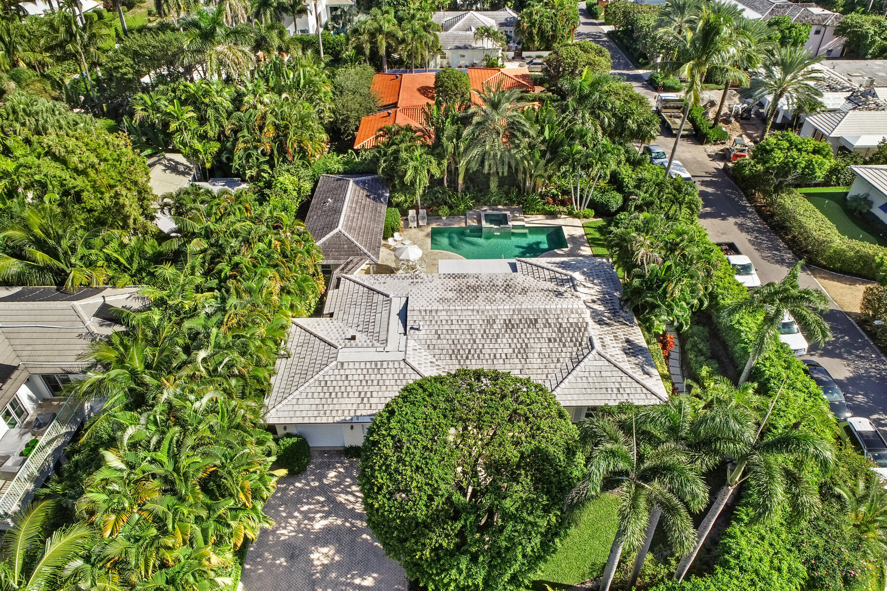 NORTH SHORE - Residential