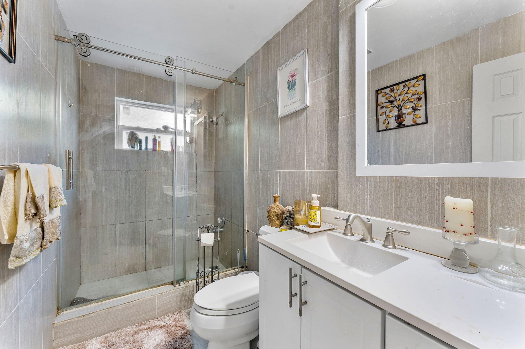 KELSEY CITY - Residential