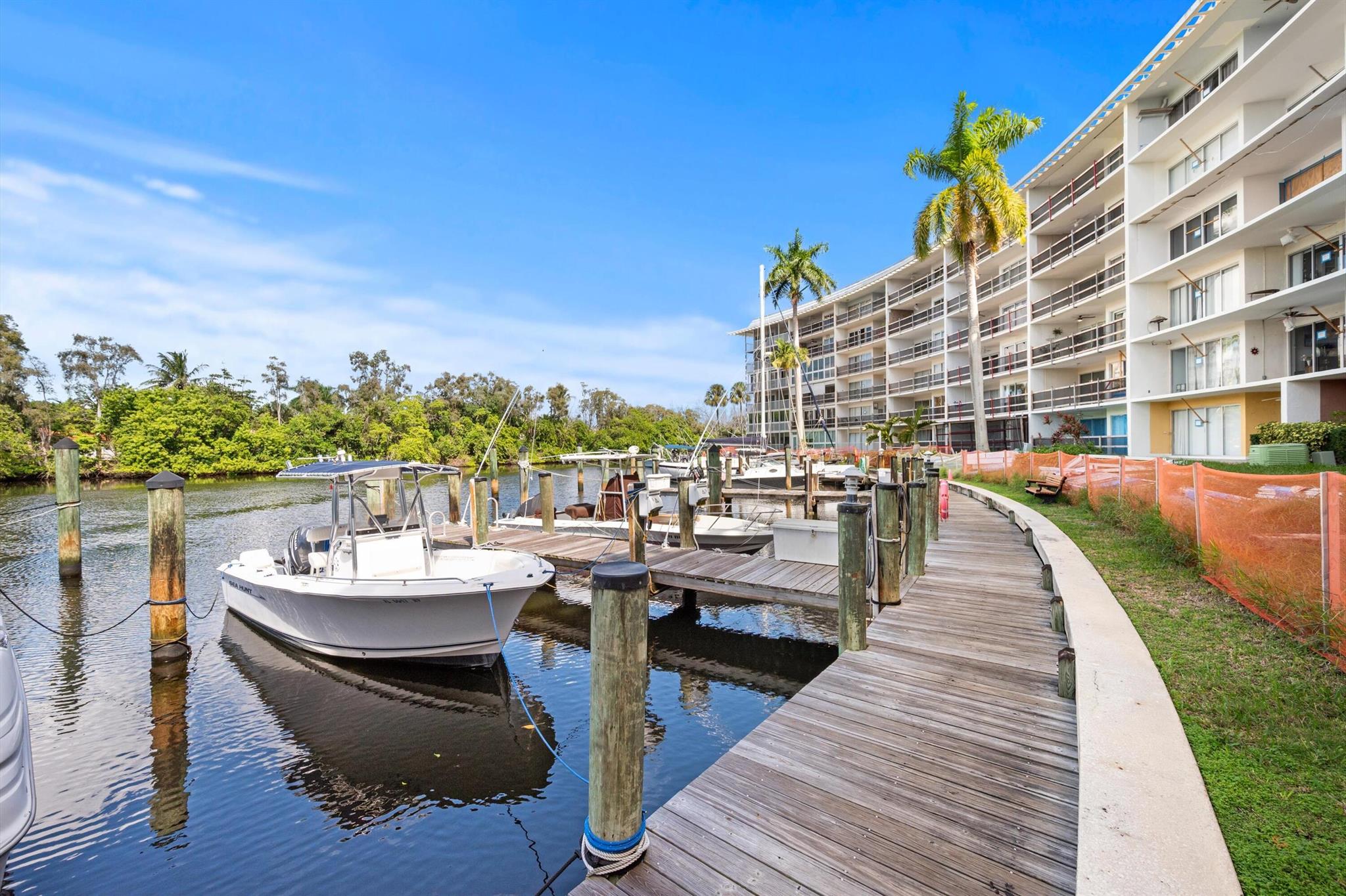 HILLSBORO COVE CONDO - Residential