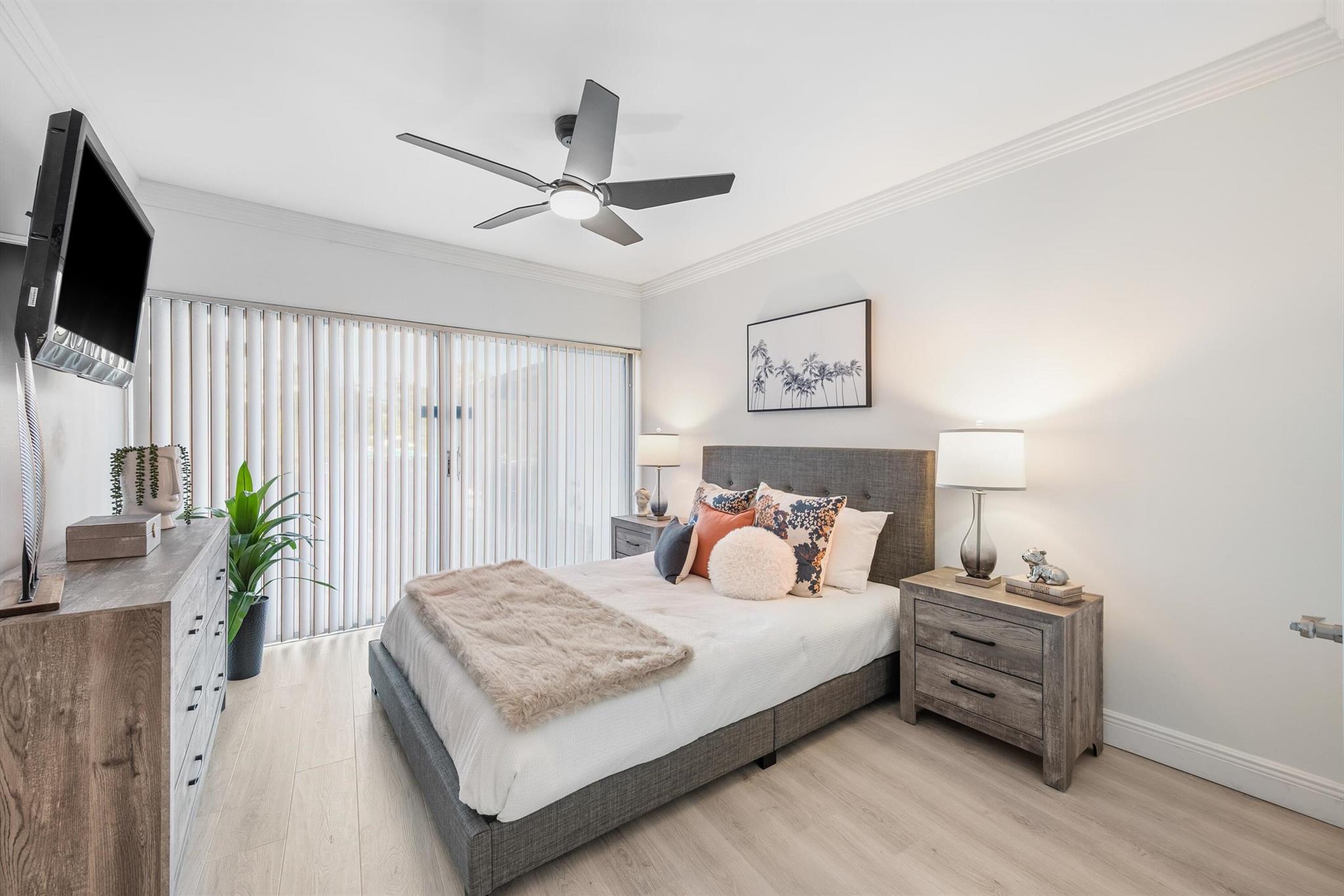 HILLSBORO COVE CONDO - Residential