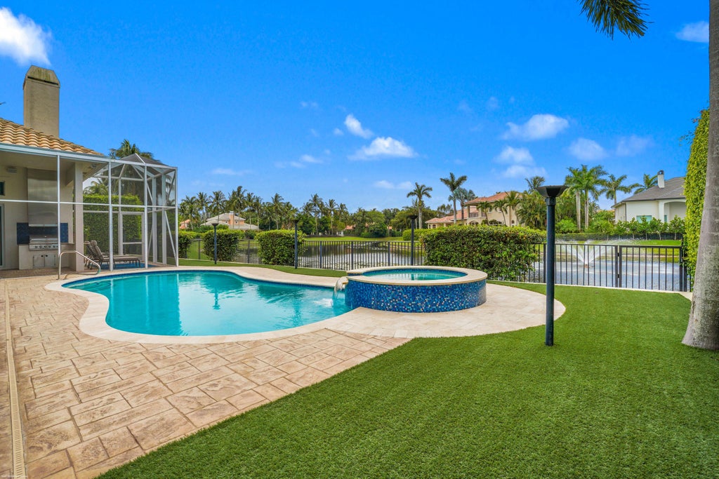 Photo of 12809 Mizner Way, Wellington, FL 33414 (MLS # B26044665)