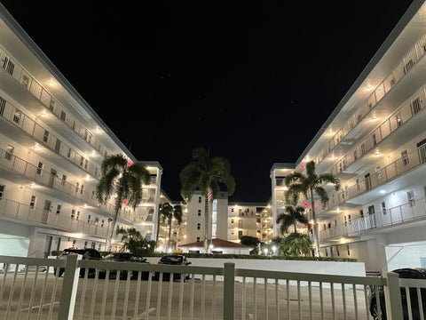 Tiny photo for 4629 Poinciana Street #522, Lauderdale By The Sea, FL 33308 (MLS # B26090342)