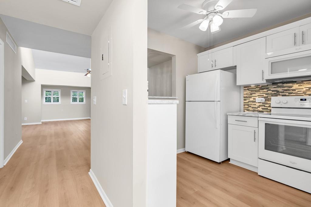 2671 Boundbrook 103 Boulevard 103