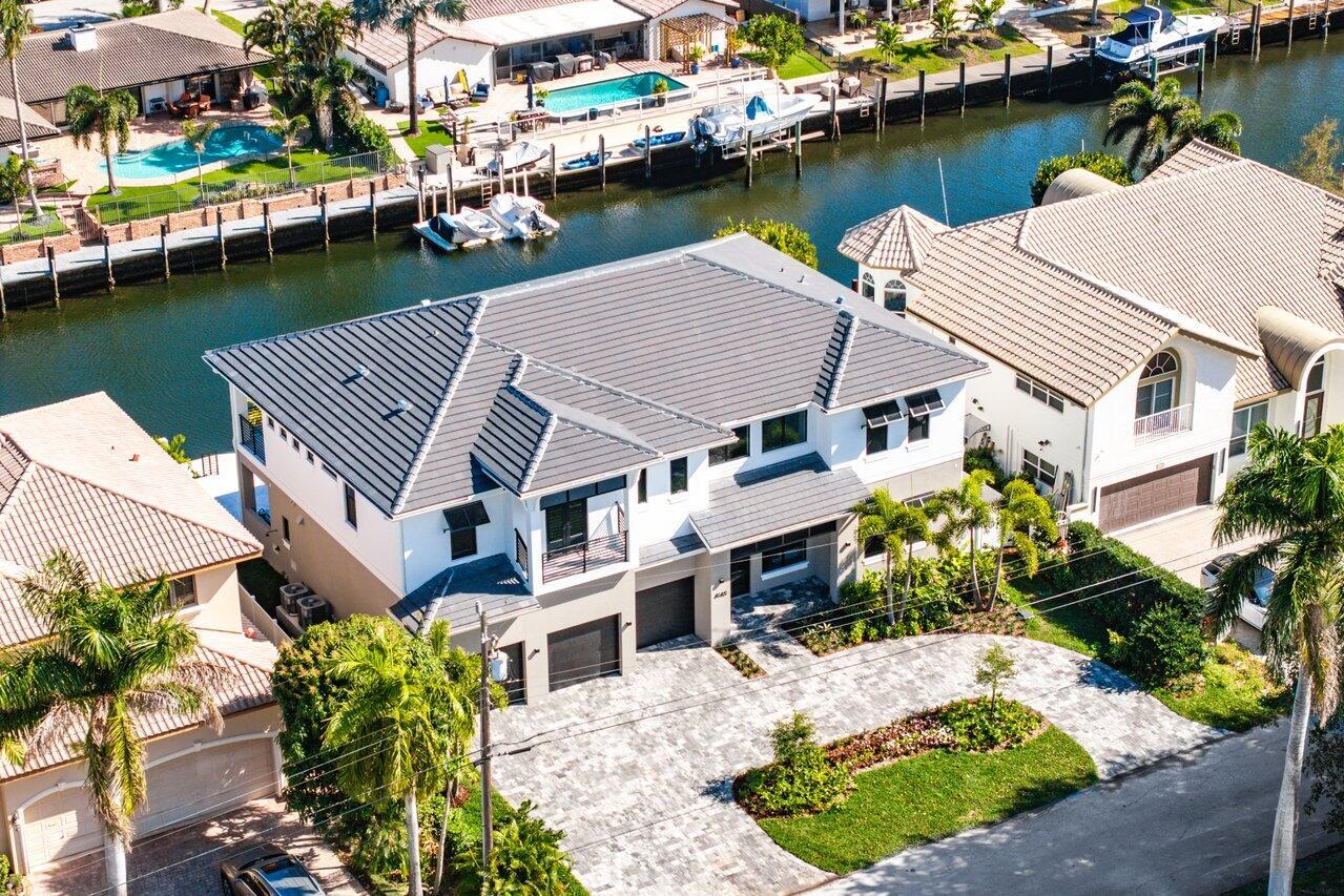 VENETIAN ISLES 3RD SEC - Residential