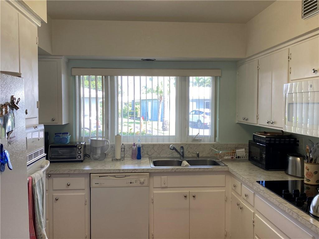 Palm Club Co-Op - Residential