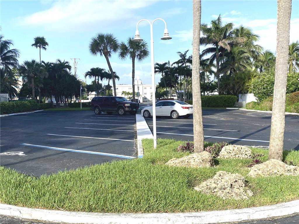 Palm Club Co-Op - Residential