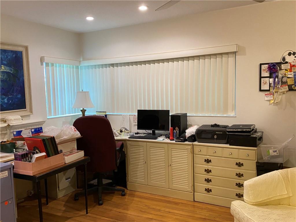 Palm Club Co-Op - Residential