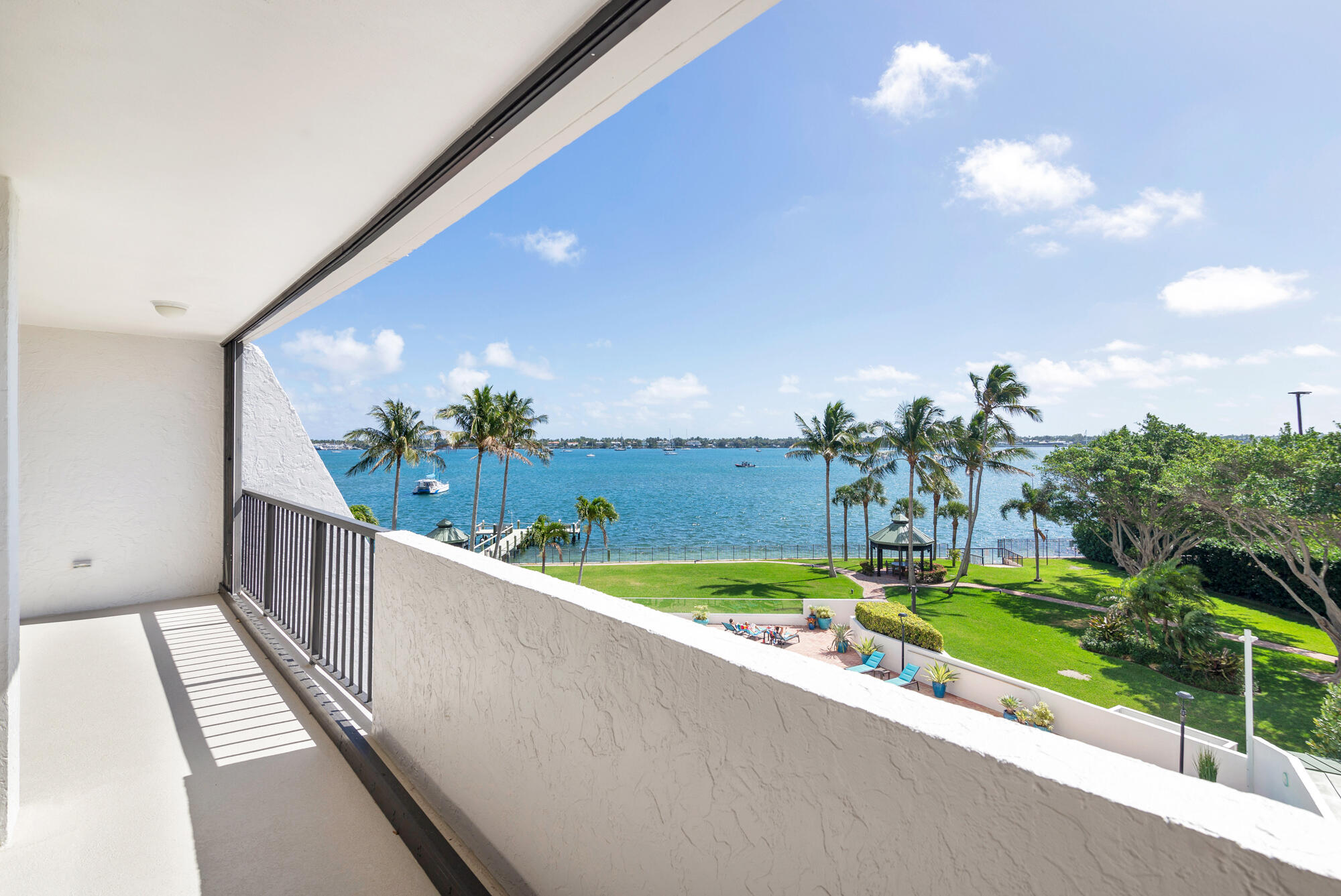 PLACIDO MAR CONDO - Residential