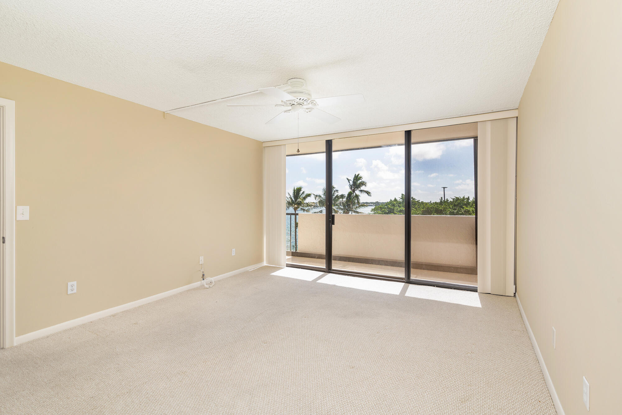 PLACIDO MAR CONDO - Residential