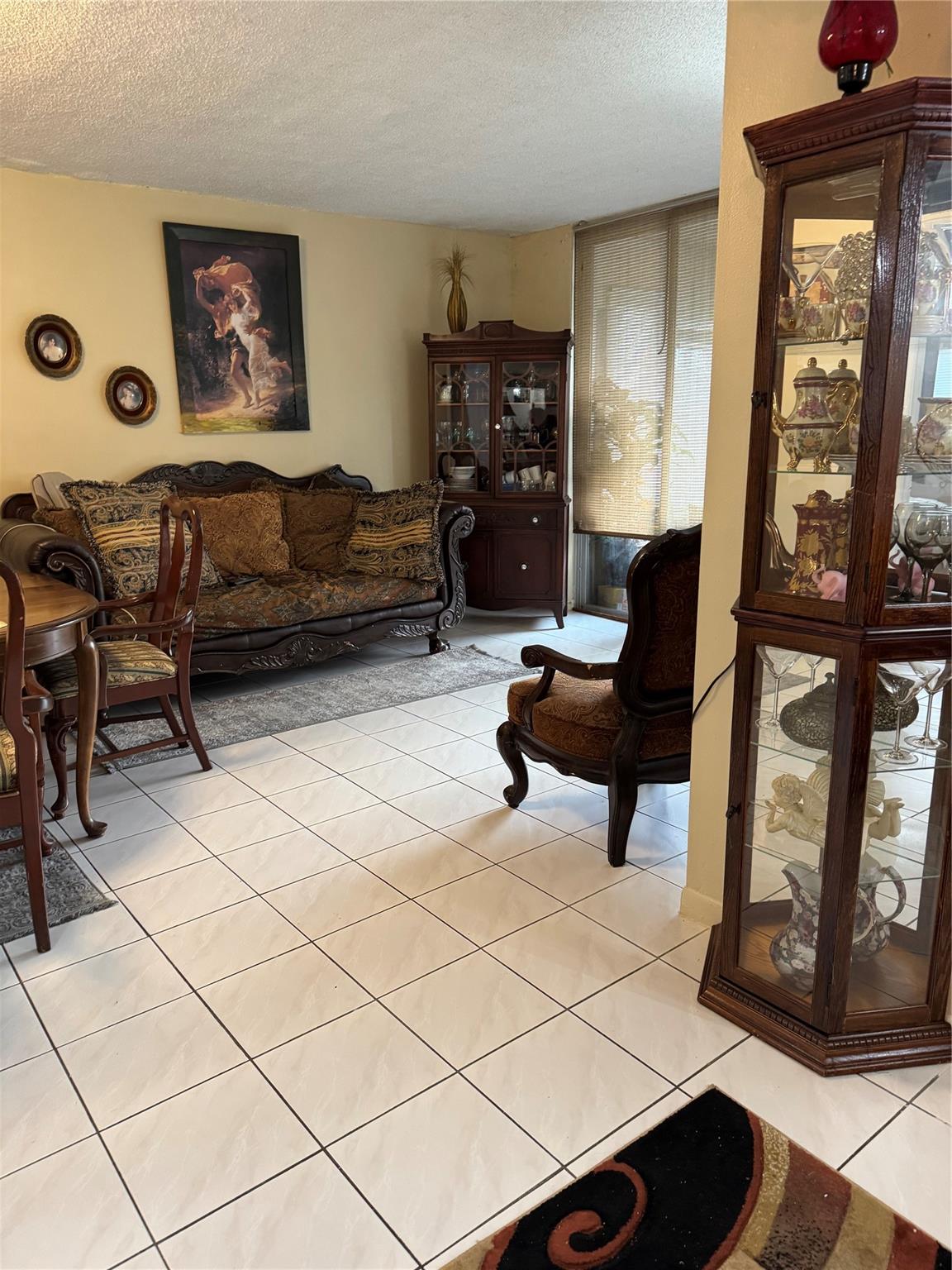 Lime Bay Condo 8 - Residential Lease