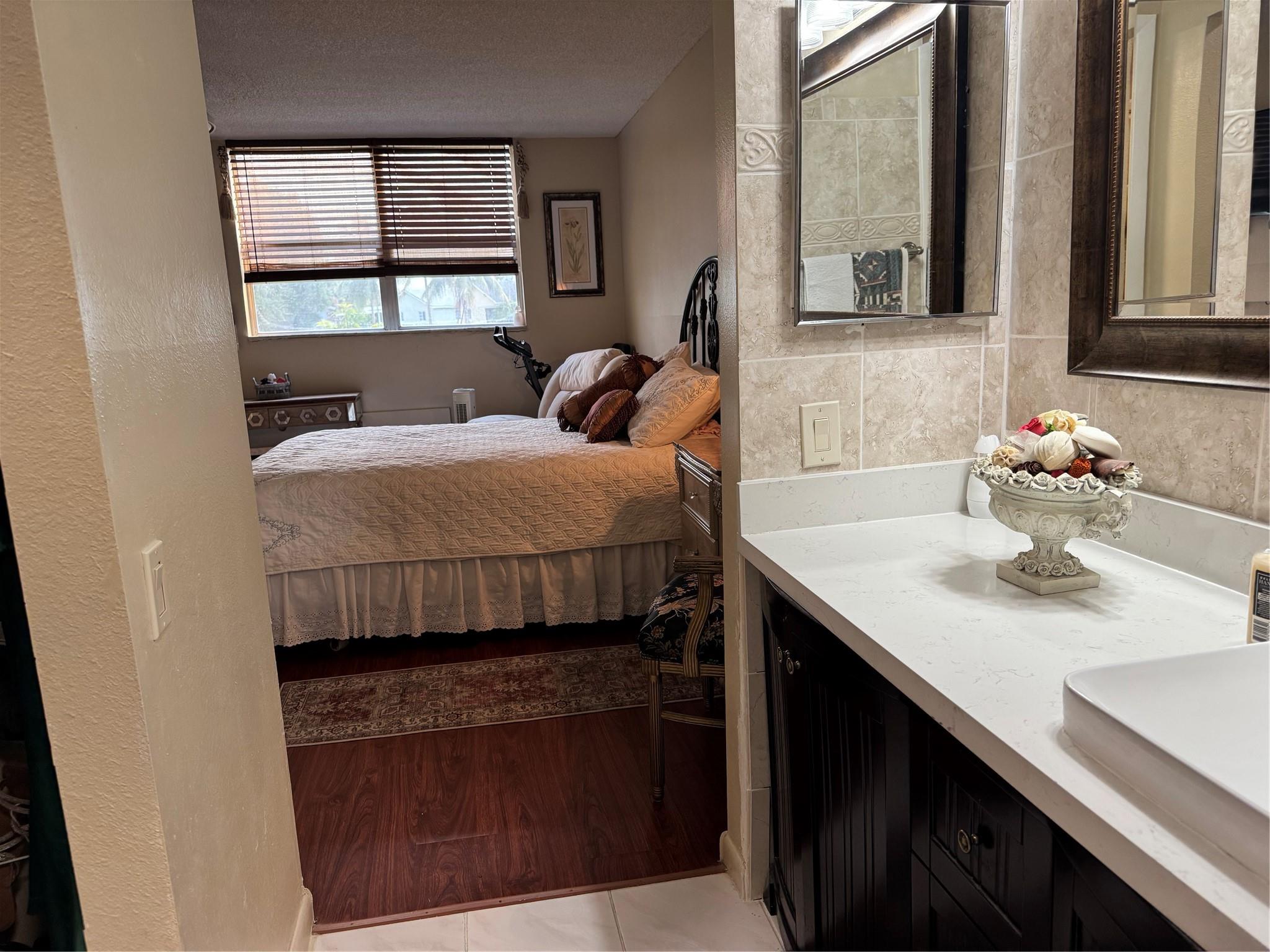 Lime Bay Condo 8 - Residential Lease