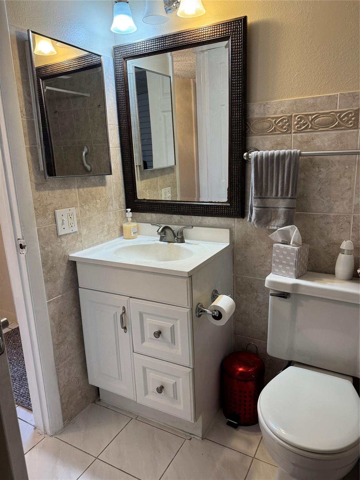 Lime Bay Condo 8 - Residential Lease
