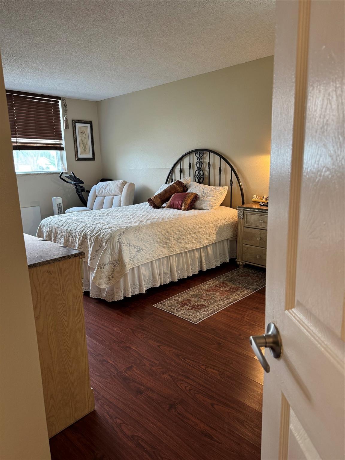 Lime Bay Condo 8 - Residential Lease