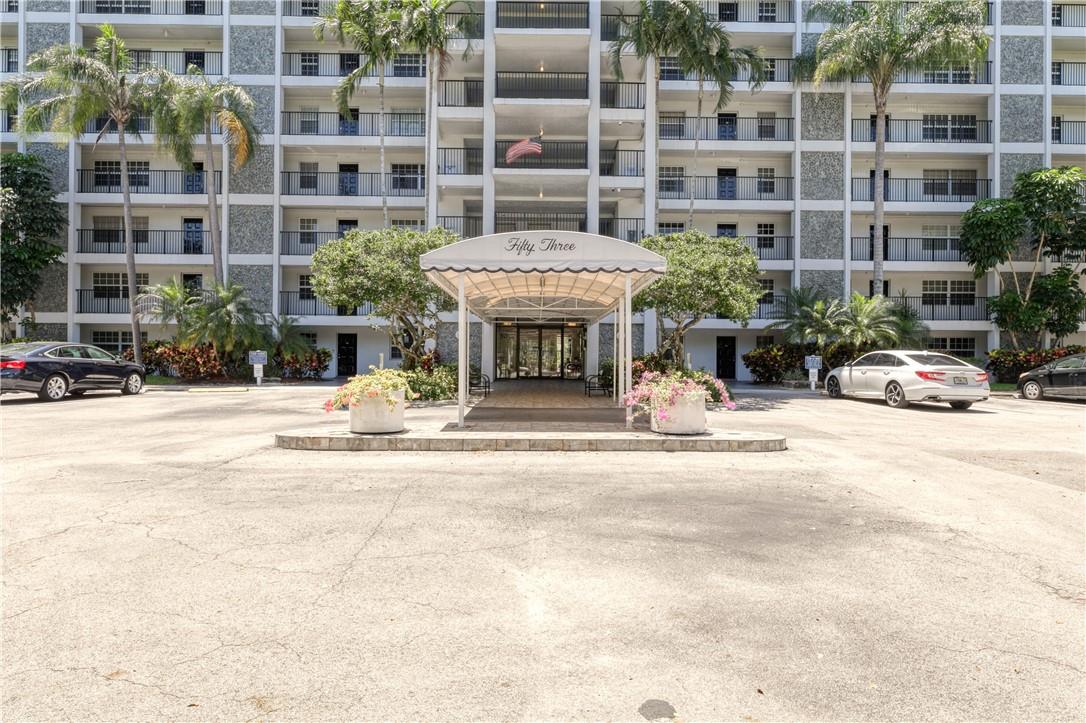 Palm Aire Country Club - Residential