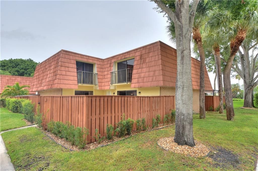 Photo of 731 Buttonwood Ln #731, Boynton Beach, FL 33436 (MLS # F10289404)