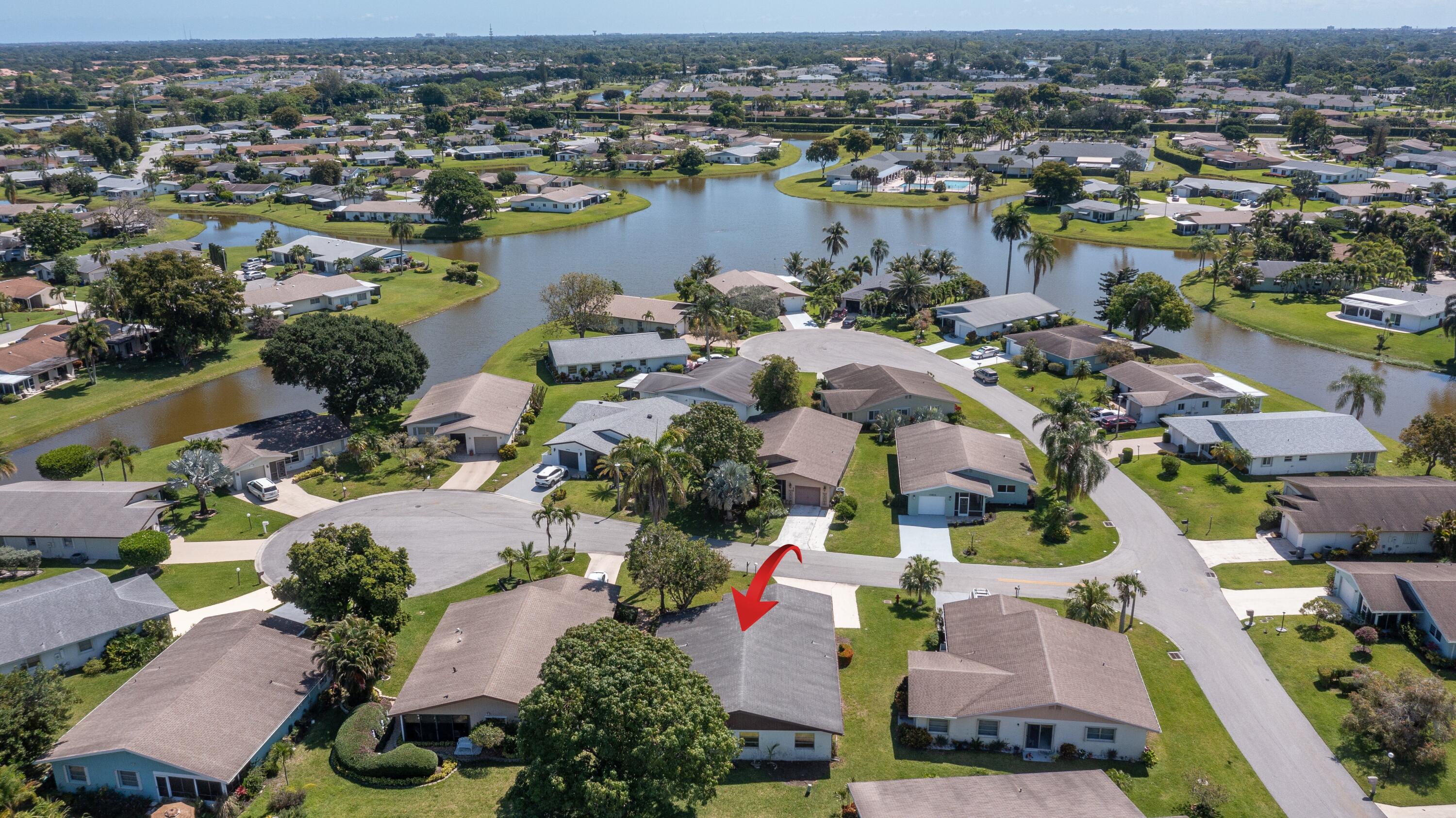 DELRAY VILLAS 5 - Residential