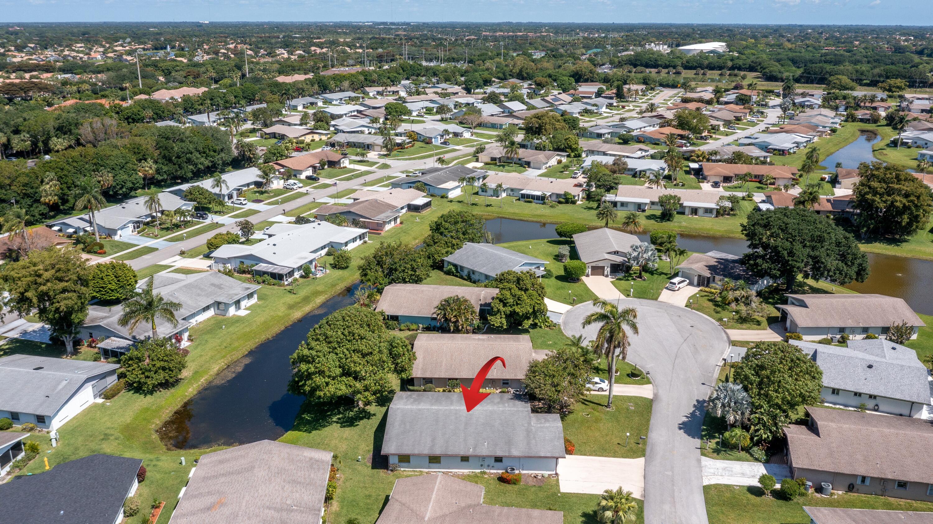 DELRAY VILLAS 5 - Residential