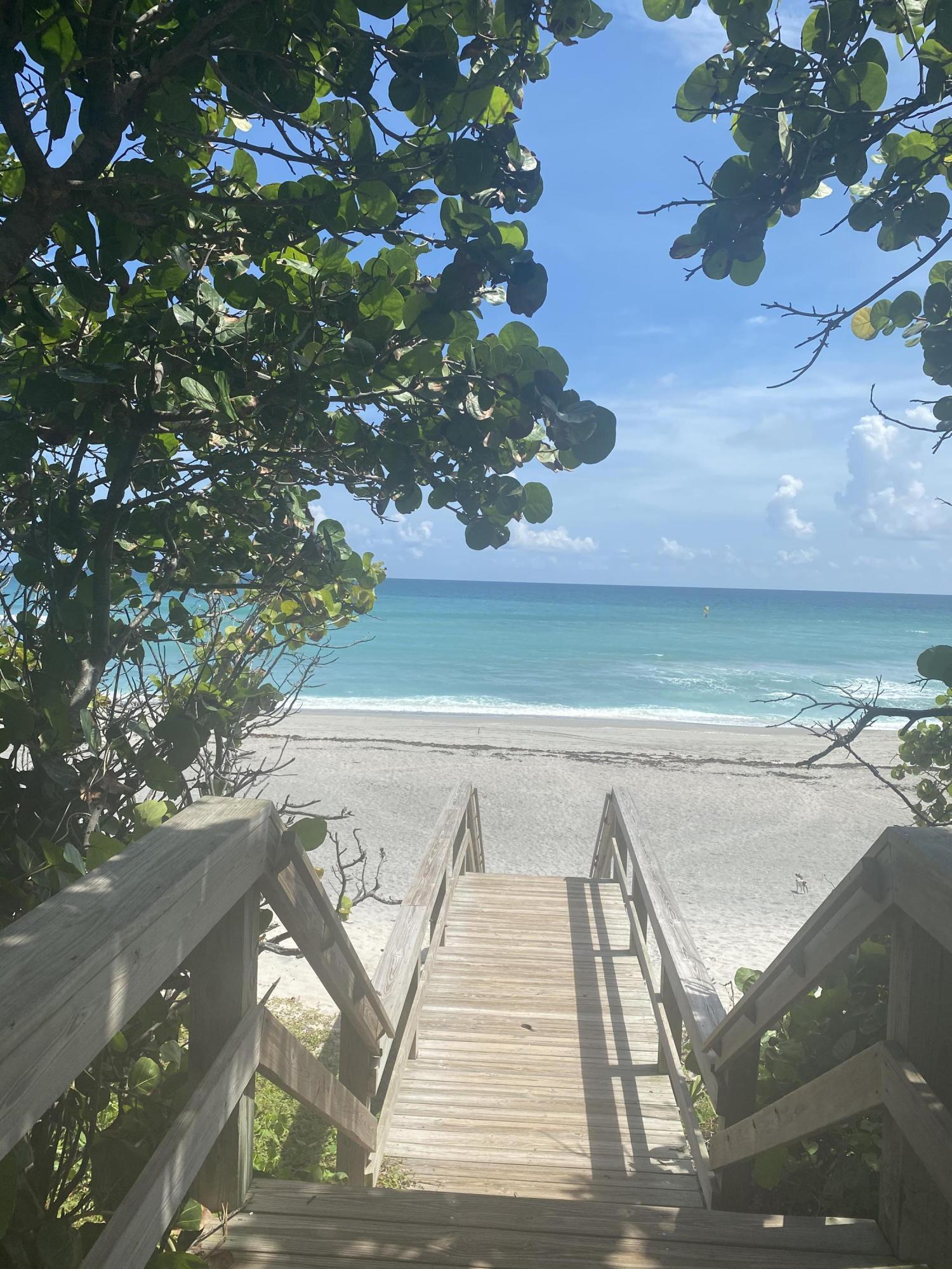 JUPITER OCEAN AND RACQUET CLUB - Residential