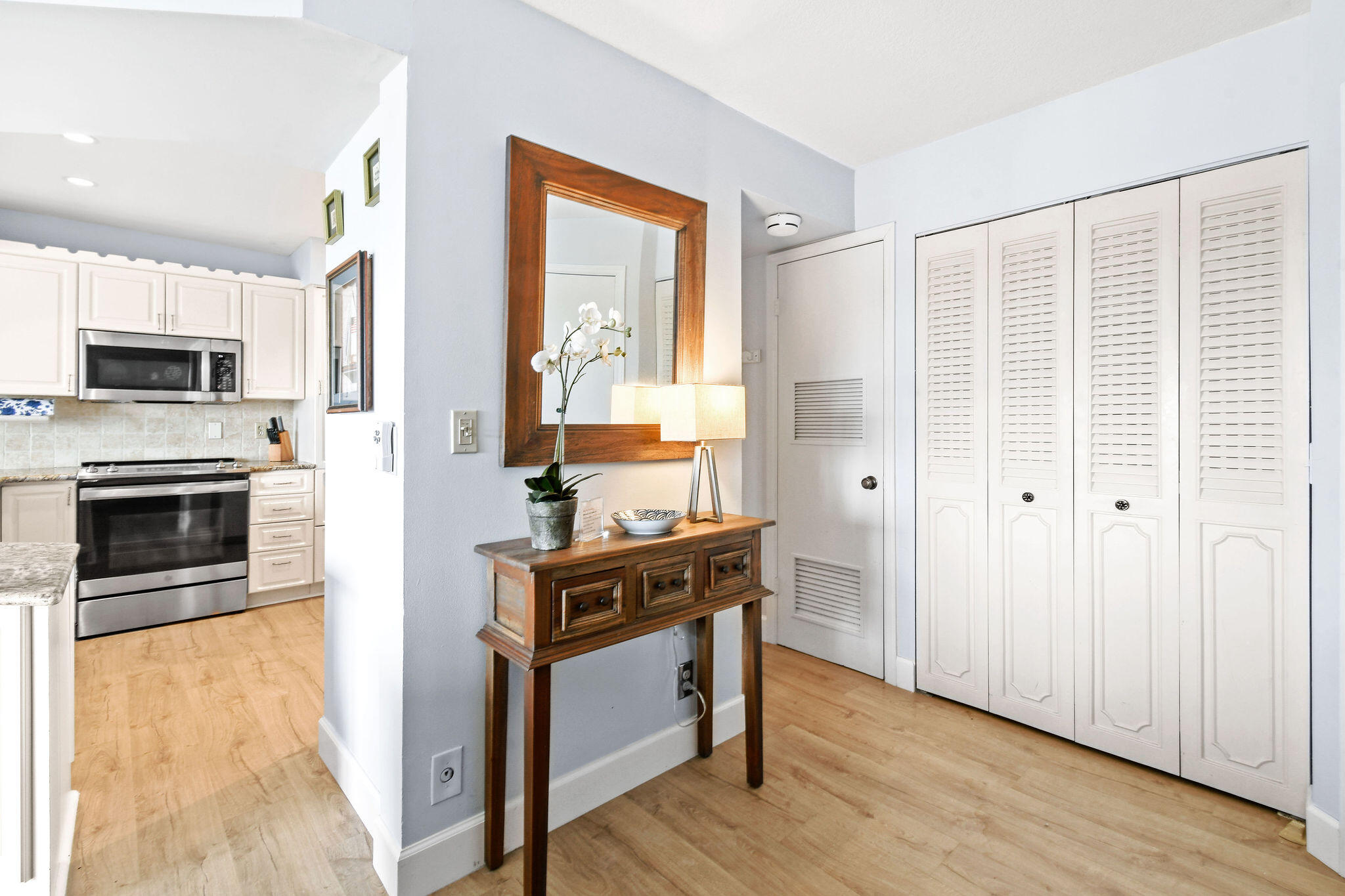 JUPITER OCEAN AND RACQUET CLUB - Residential